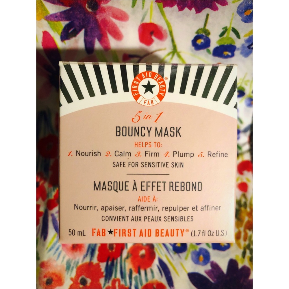 2/$20 First Aid Beauty 5 in 1 Bouncy Mask NIB